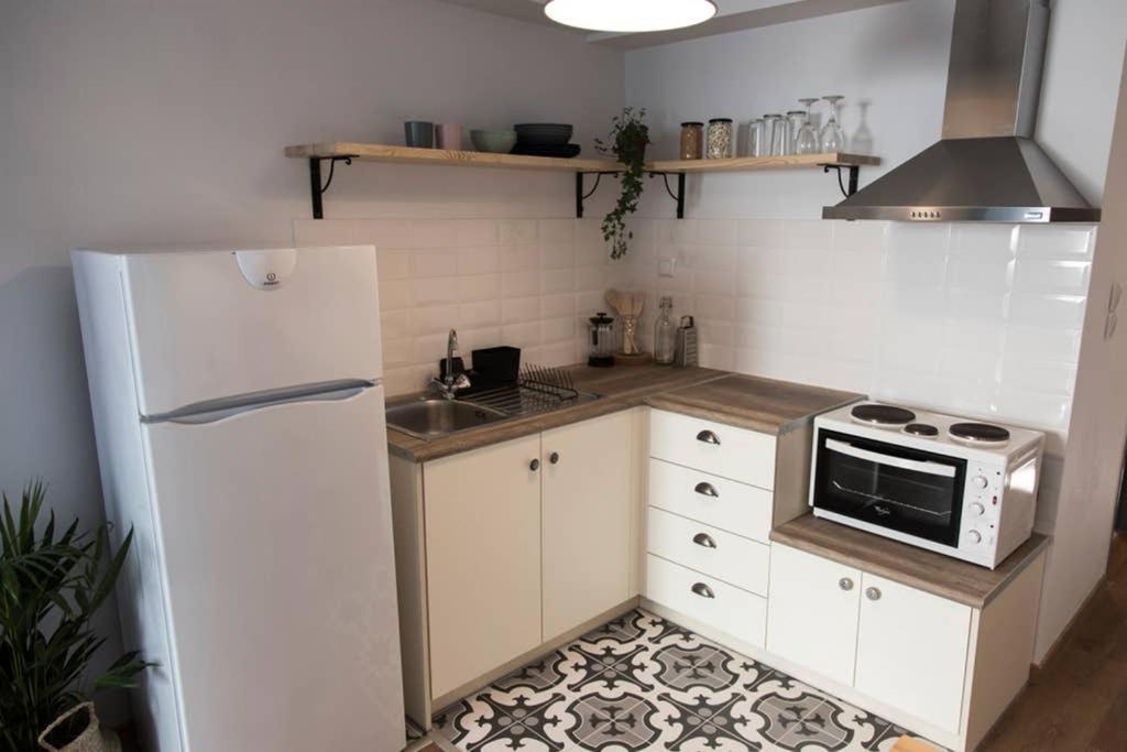 Lord Byron Apartment プレベザ エクステリア 写真